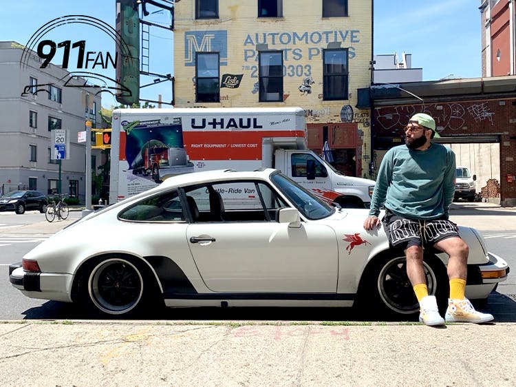 911
