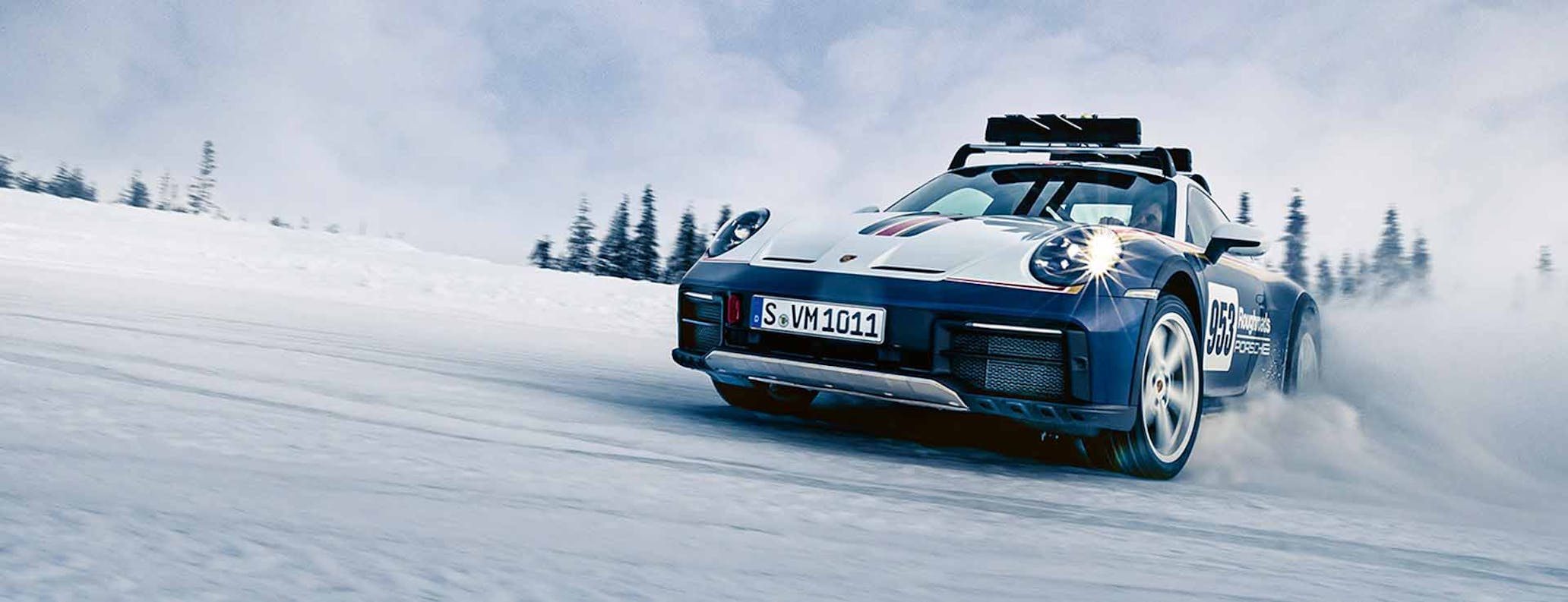 Porsche 911 Dakar on snowy track in Finland