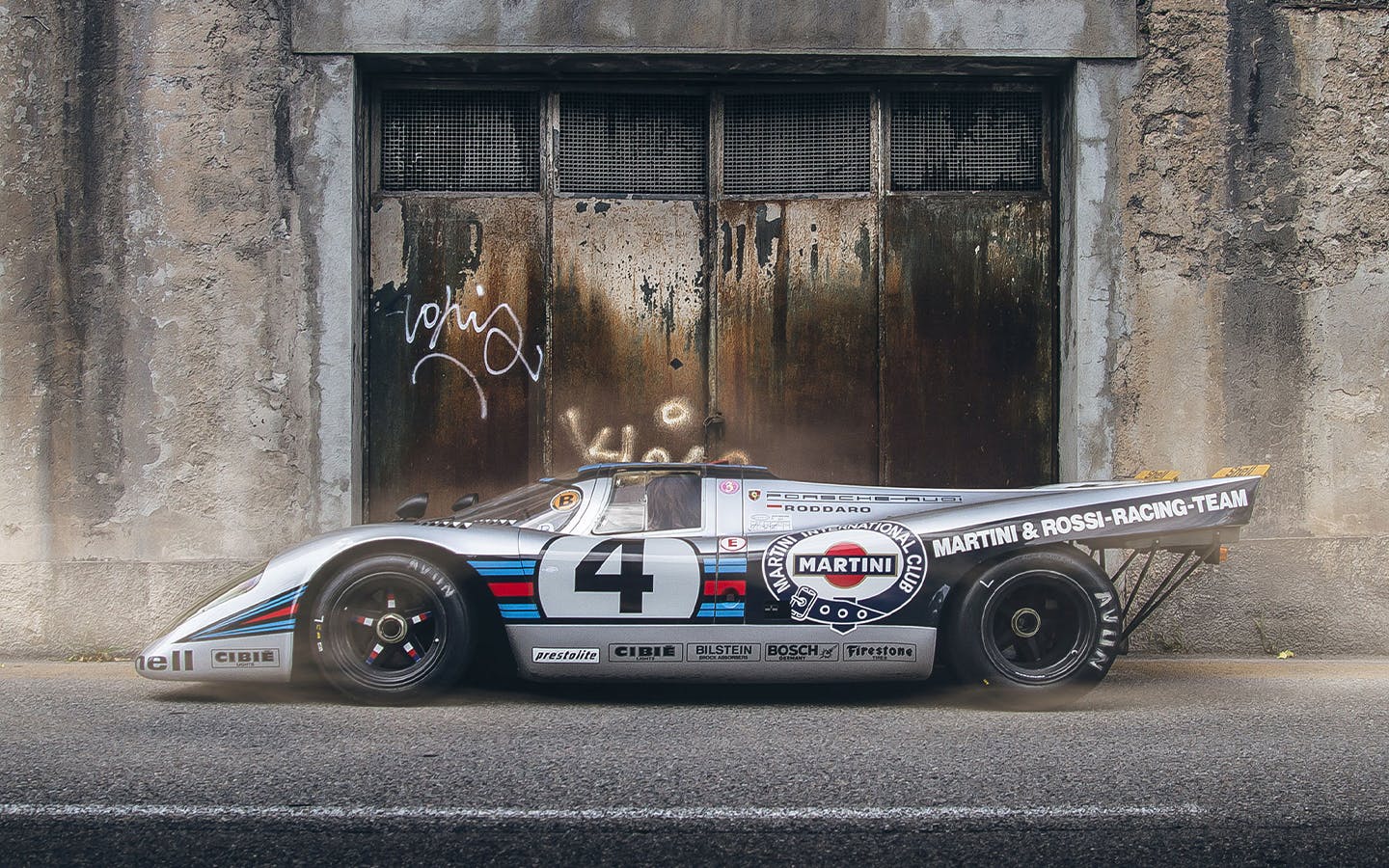 Side profile of one-off Porsche 917-037 road car