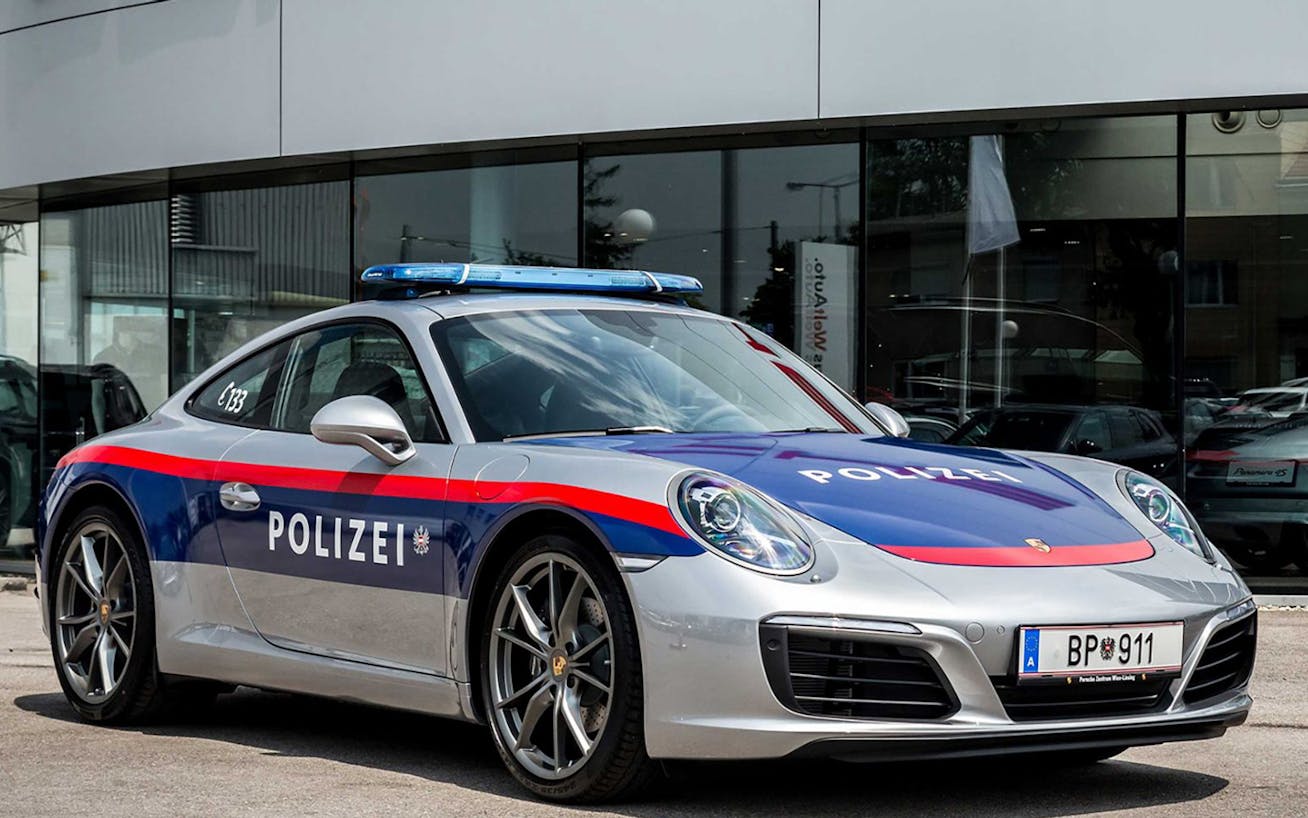 Front view of Porsche 911 (type 997) police car 