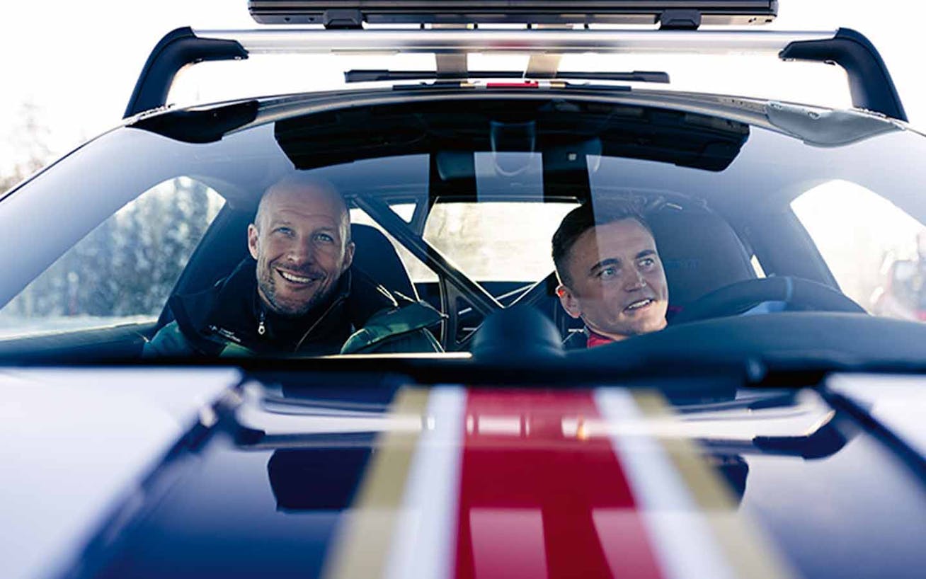 Aksel Lund Svindal and Jukka Honkavuori in Porsche 911 Dakar