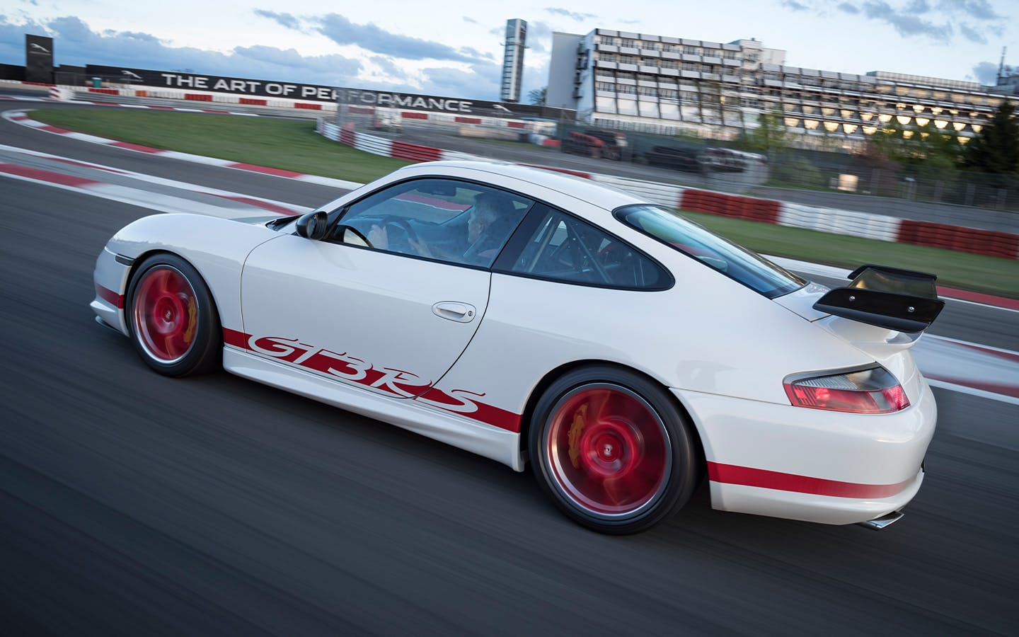 Side view of Porsche 911 GT3 RS (type 996.2)