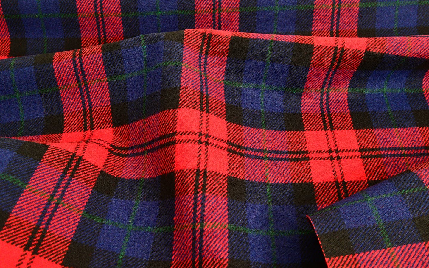 Historical Fabrics by Porsche_Tartan fabric_Red Blue McLaughlan_gallery 2