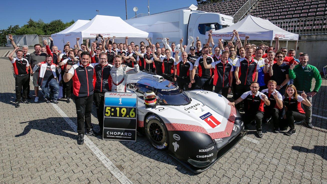 Timo Bernhard and team with Porsche 919 Hybrid Evo after breaking Nürburgring lap record in 2018