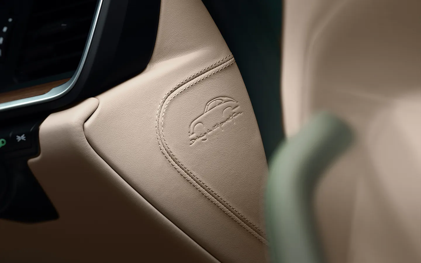 content-007-Embossed Porsche 356 silhouette detail inside Porsche 911 GT3 Earls Court 51 Edition