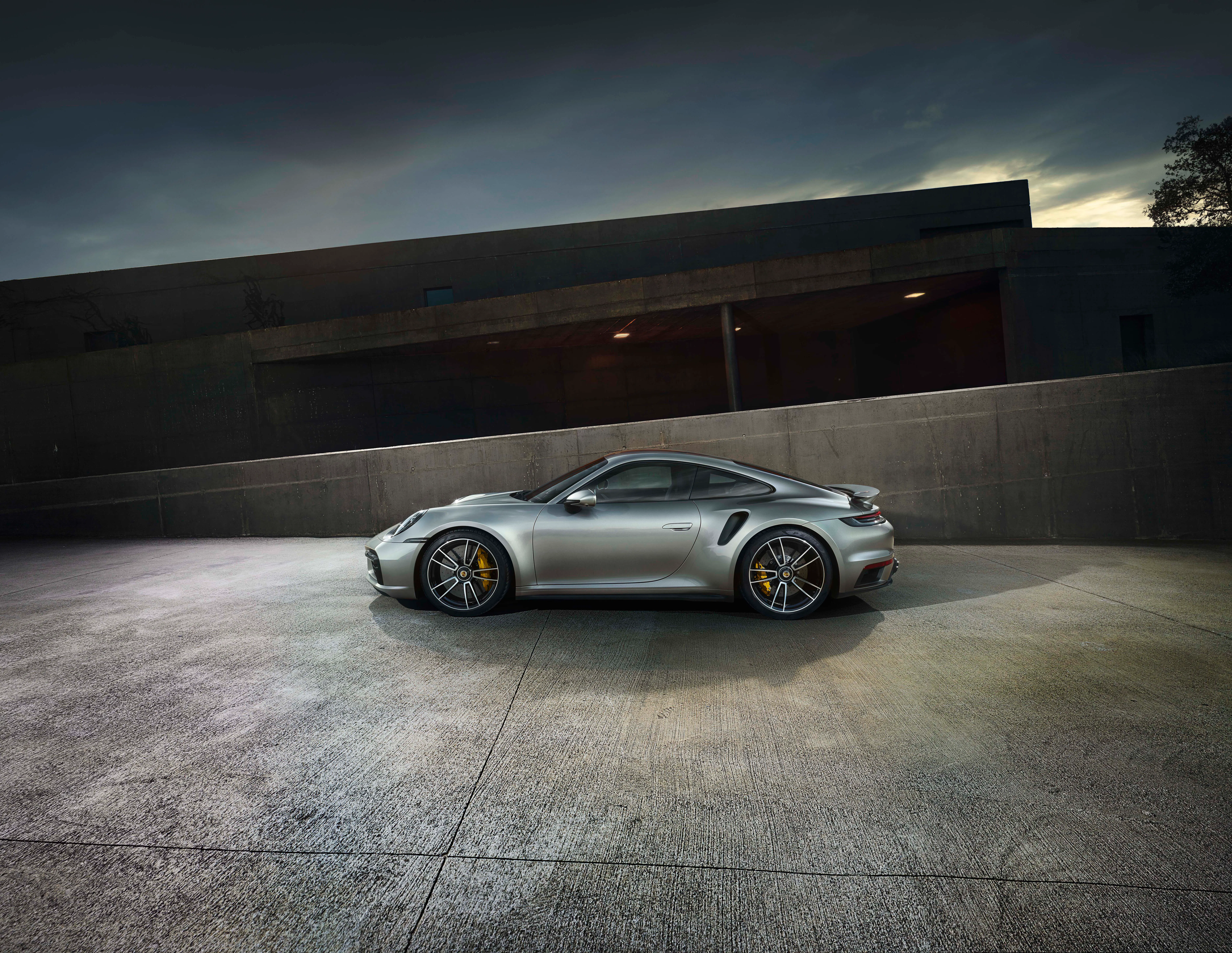 The history of the Porsche 911