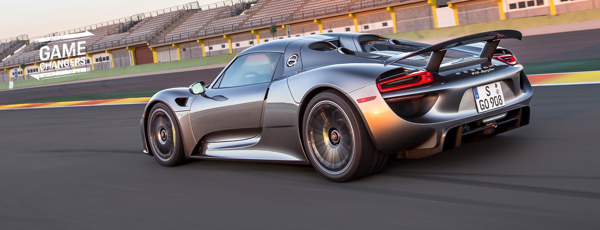 7 things you need to know about the Porsche 918 Spyder