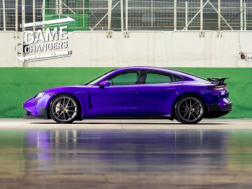 Side profile of Taycan Turbo GT with Weissach package