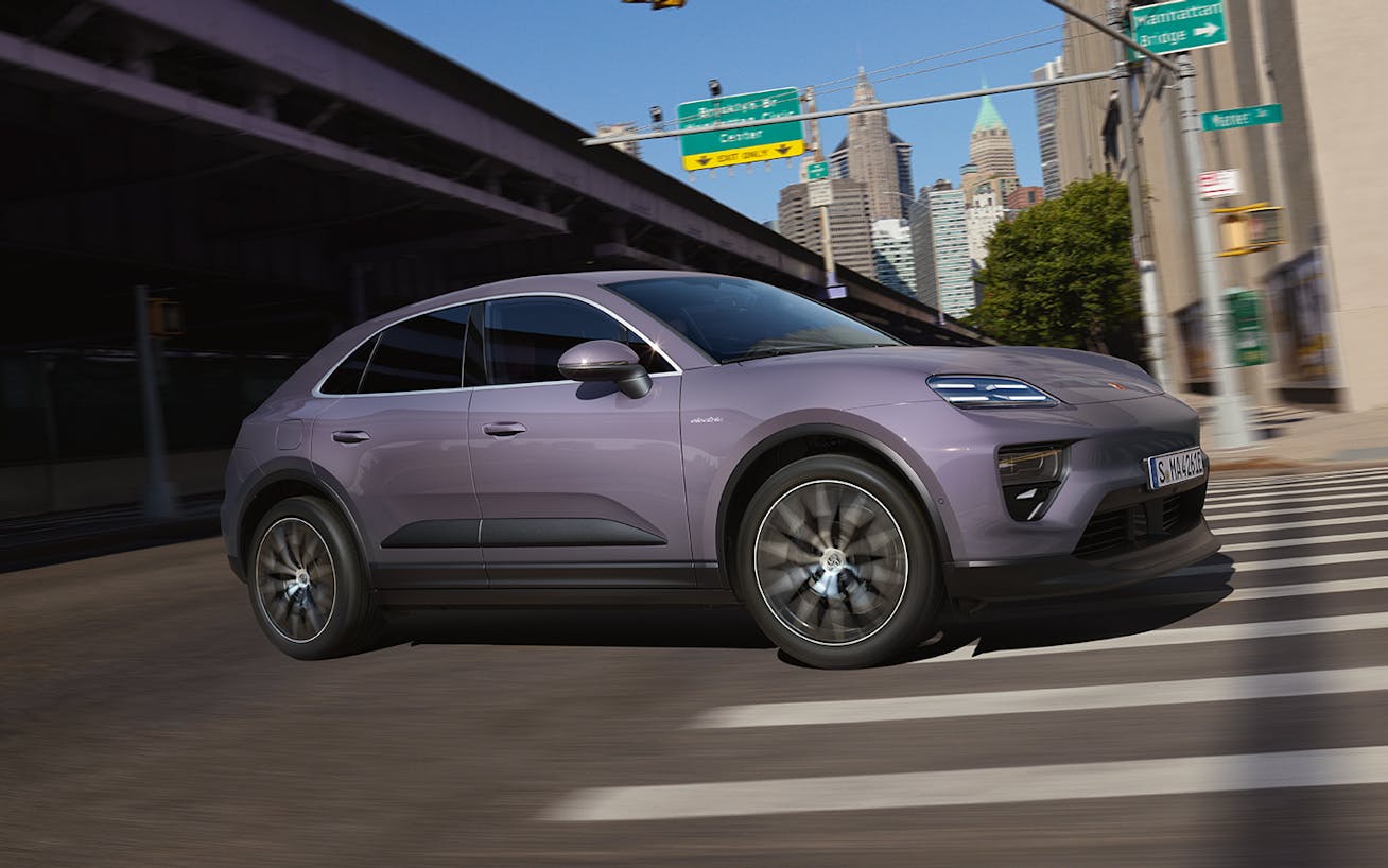 Porsche Macan 4 Electric cornering on New York street