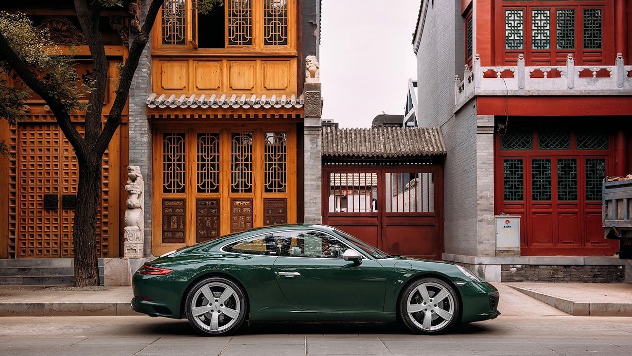 One millionth Porsche 911 in Irish Green in a Chinese street