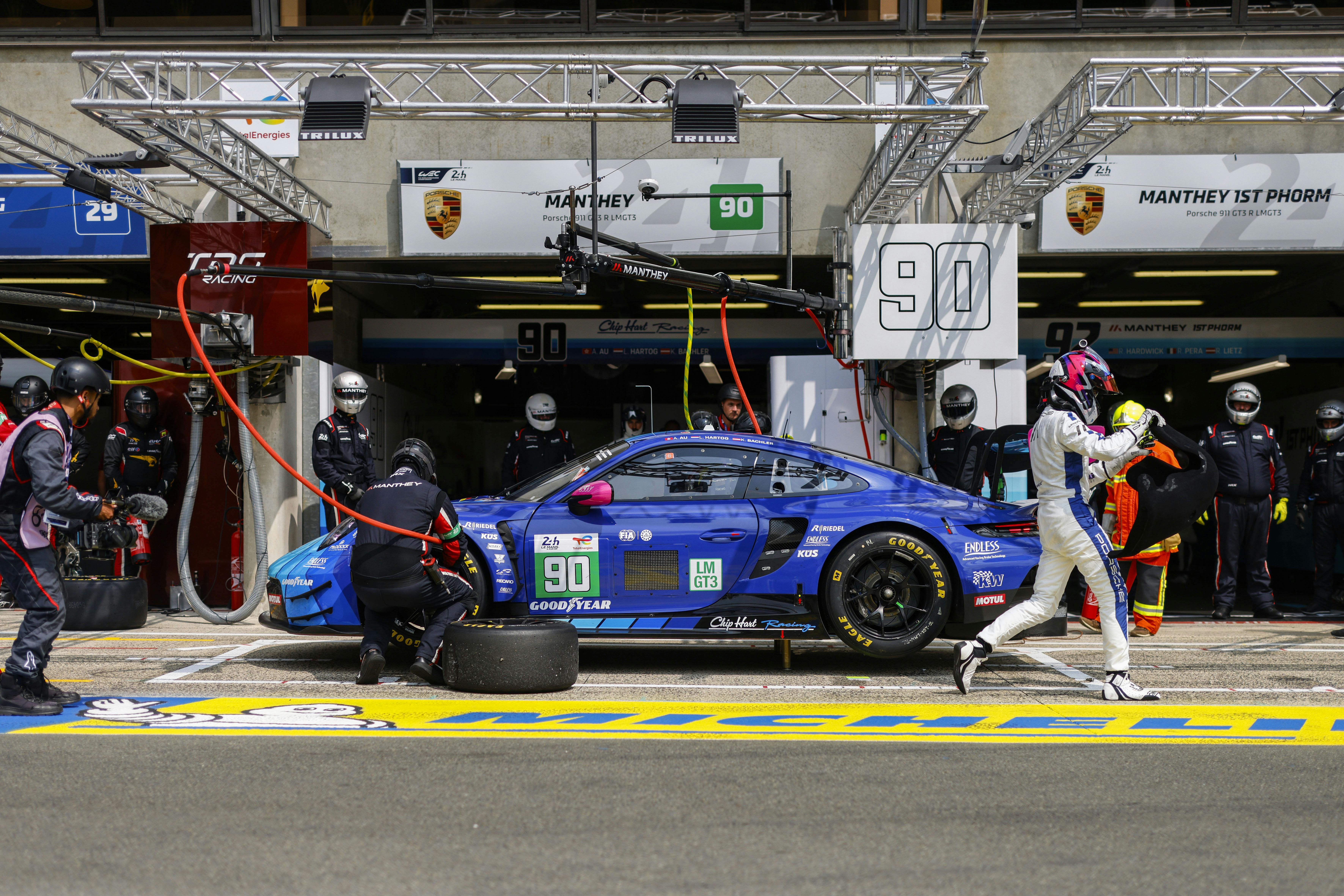 chip hart racing porsche le mans