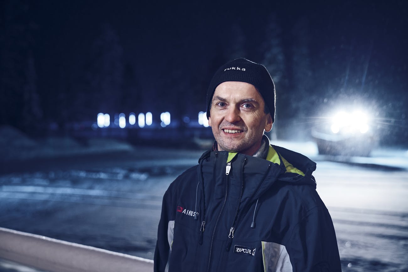Finnish snowkiter Anssi Pesonen