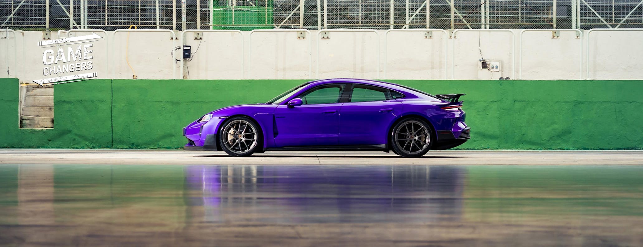 Side profile of Taycan Turbo GT with Weissach package