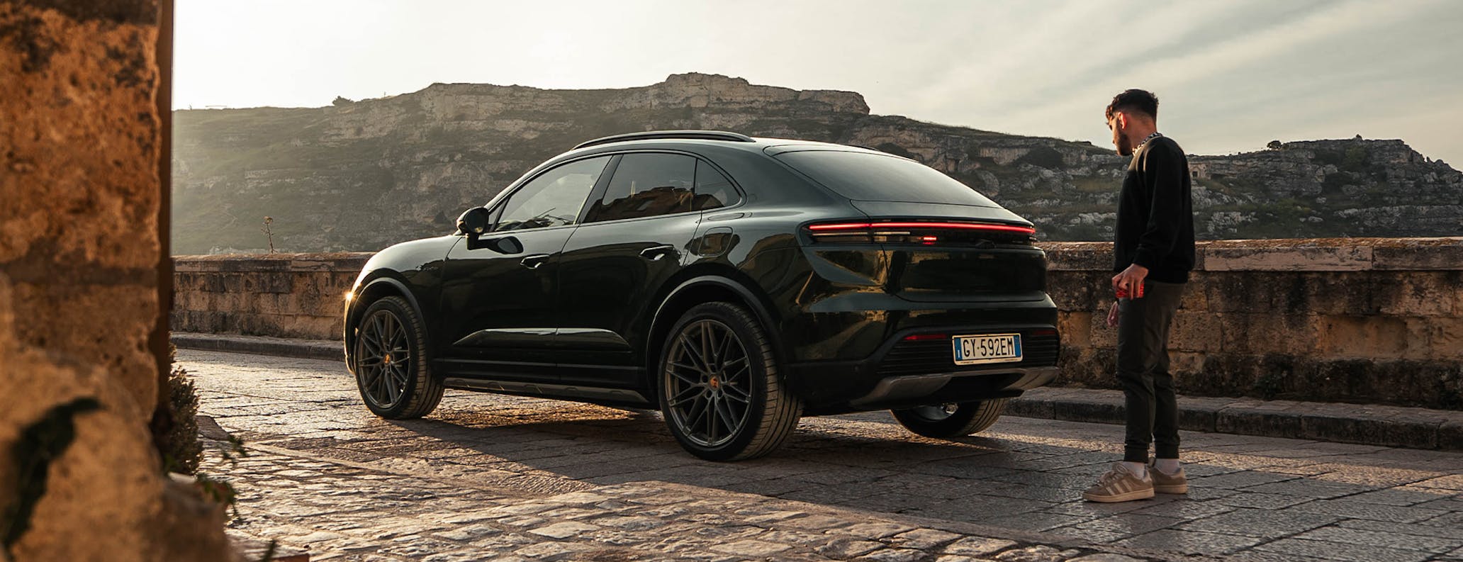 YouTuber Andres Vidoza with Porsche Macan 4S Electric