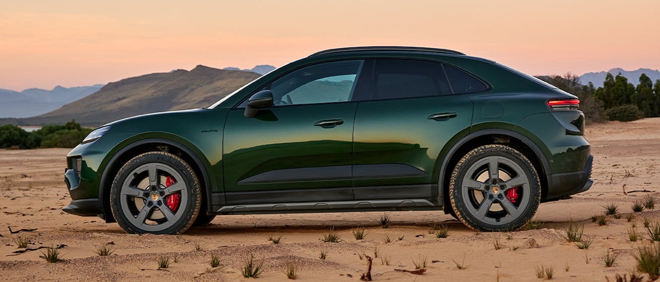 Porsche Macan 4S Electric in Oak Green Metallic Neo