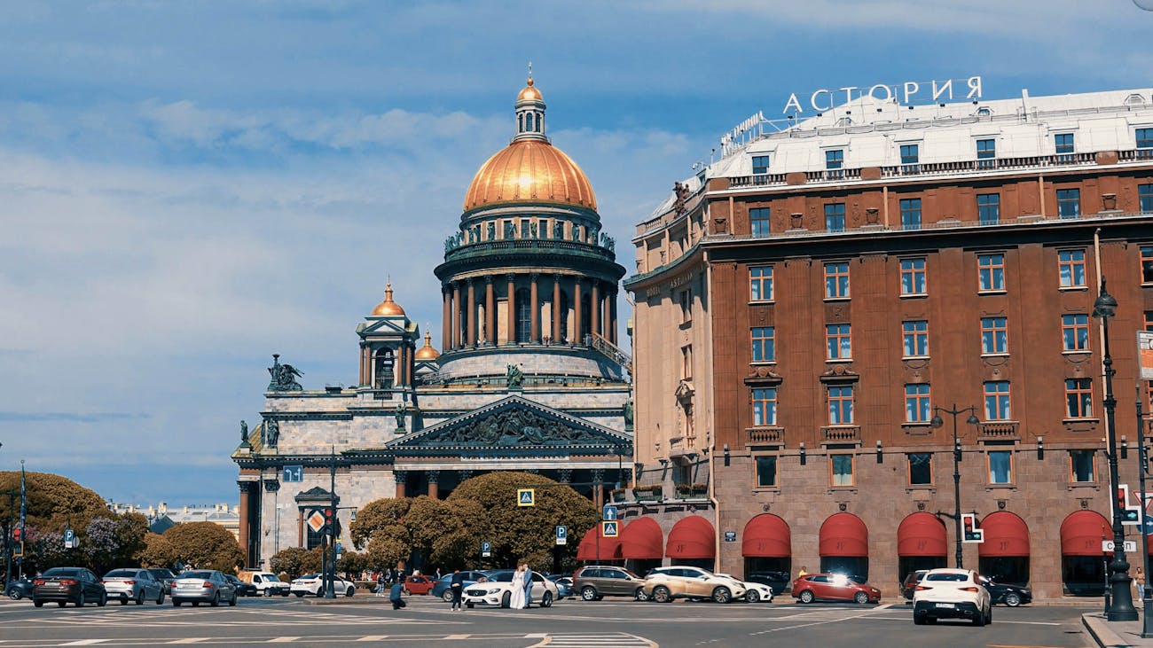 Hotel Astoria in St Petersburg, St Isaac’s cathedral behind