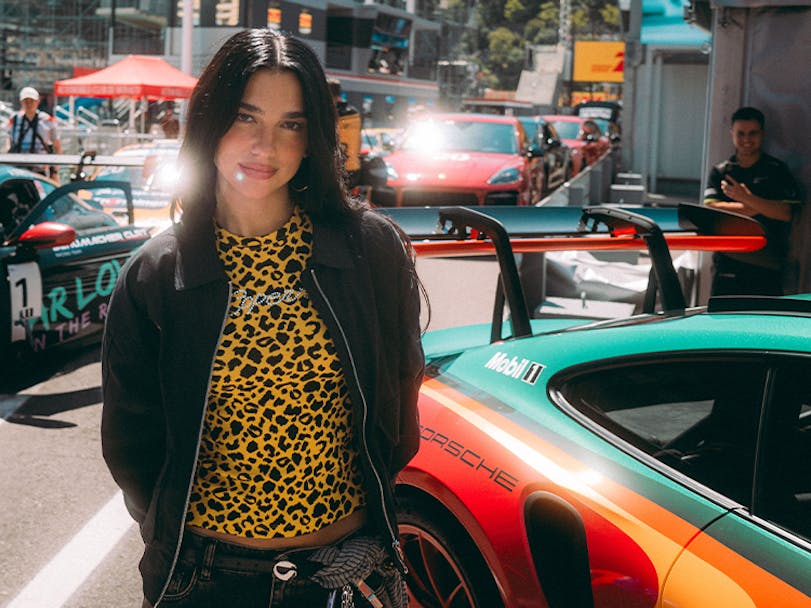 Dua Lipa stood next to Rennstall GT3 RS in Monaco