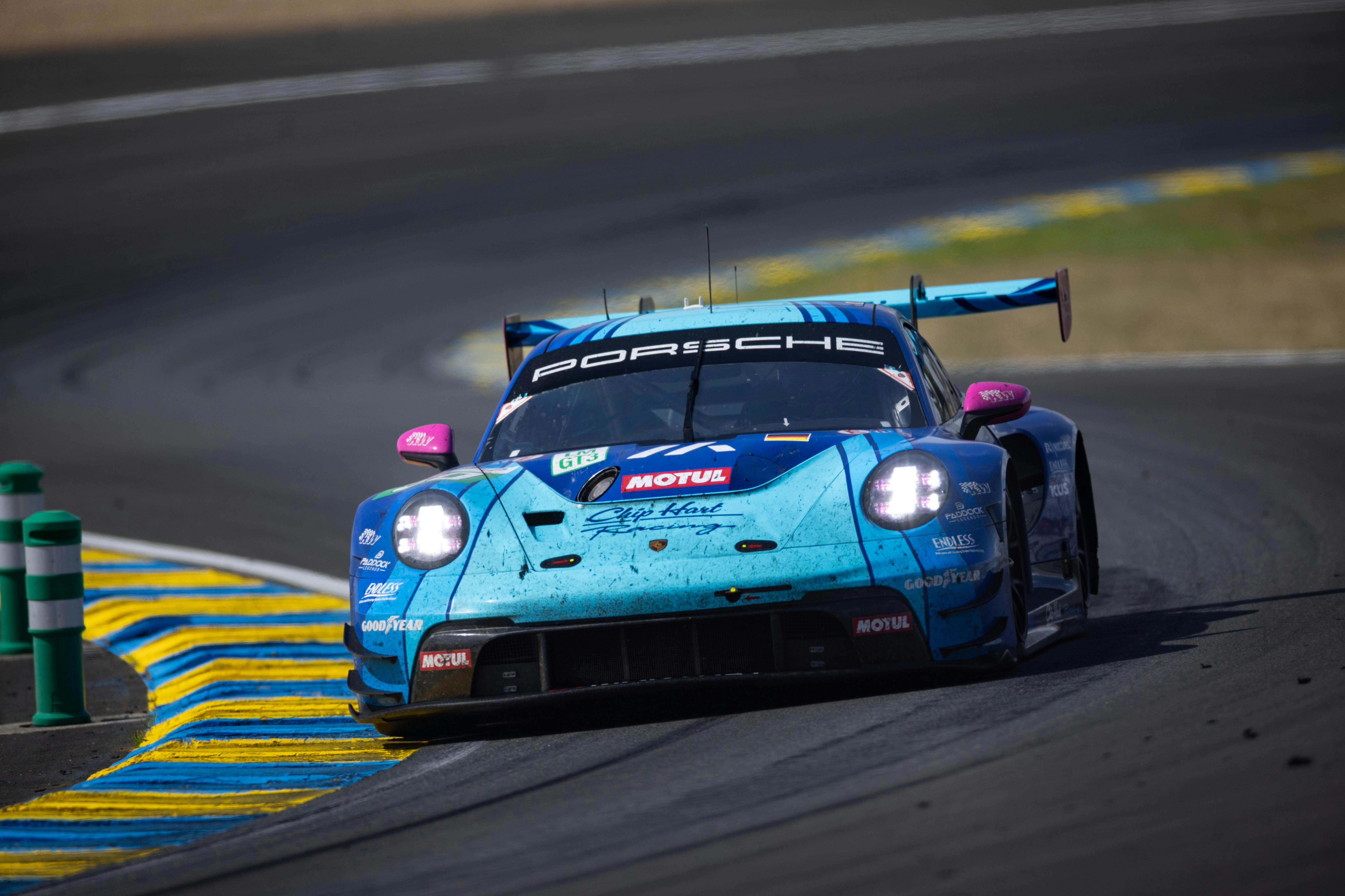 chip hart racing porsche 911 GT3 R Racing at le mans